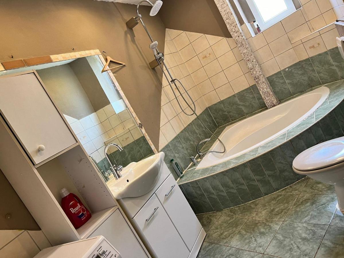 Wohnung In Kaiserslautern Dış mekan fotoğraf
