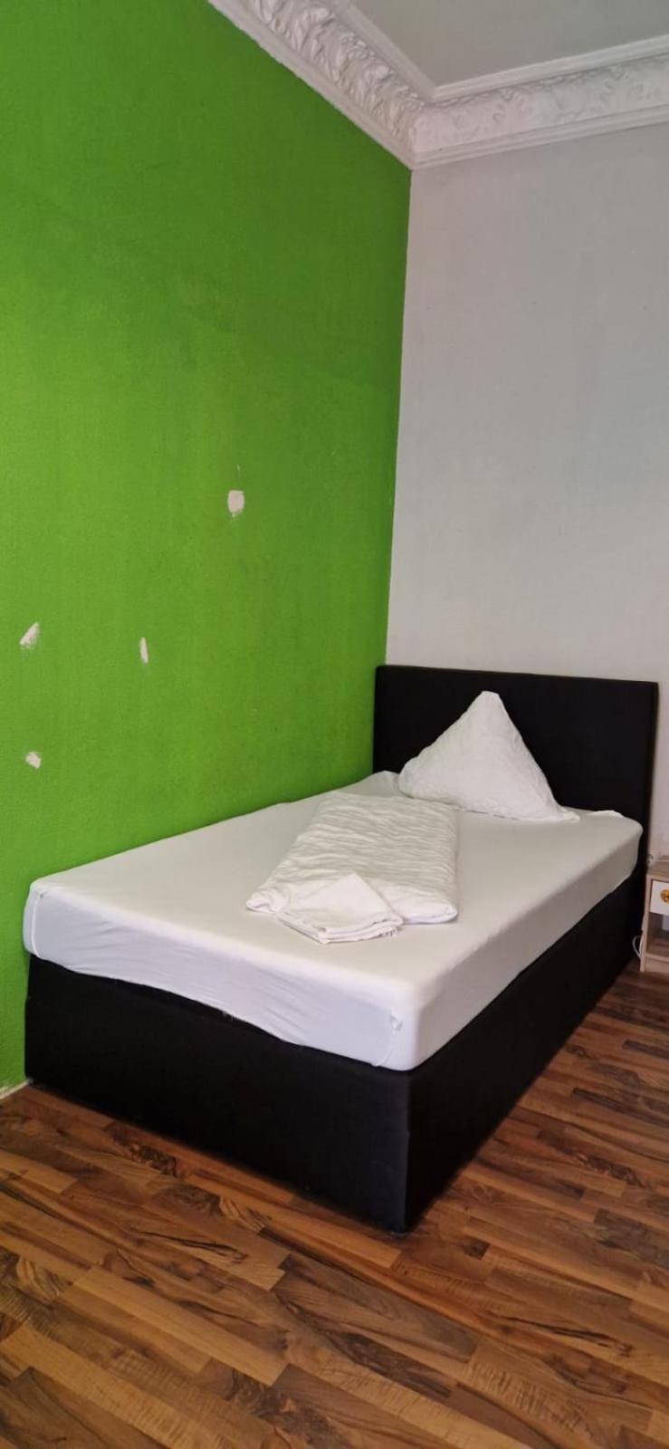 Wohnung In Kaiserslautern Dış mekan fotoğraf